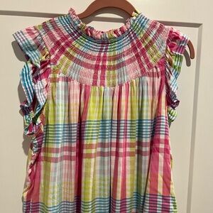 Used Crown & Ivy sleevless top